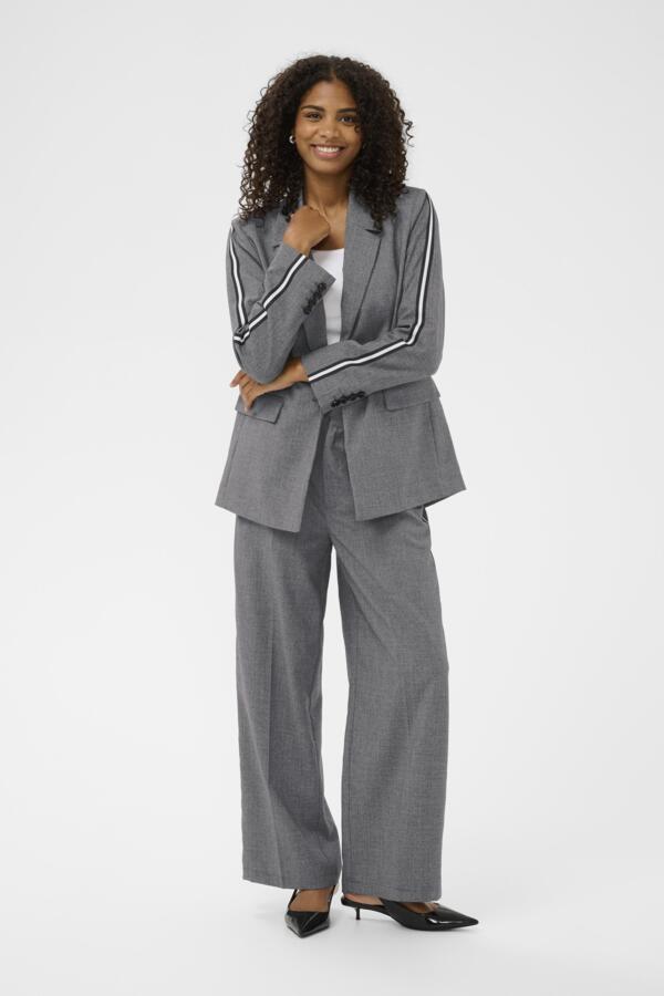 Ramona buxur - Daría