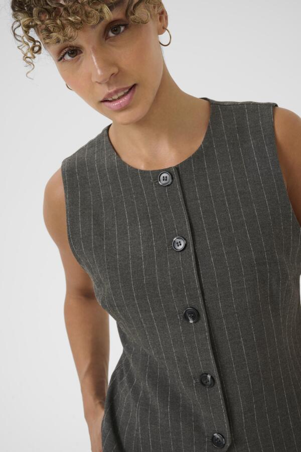 tingle vesti - Daría