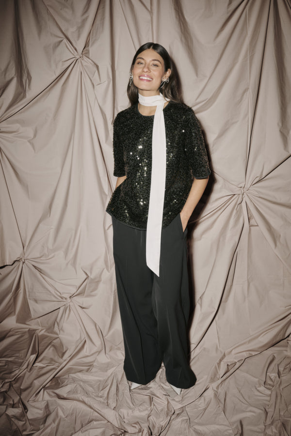 Melia pallíettu bolur